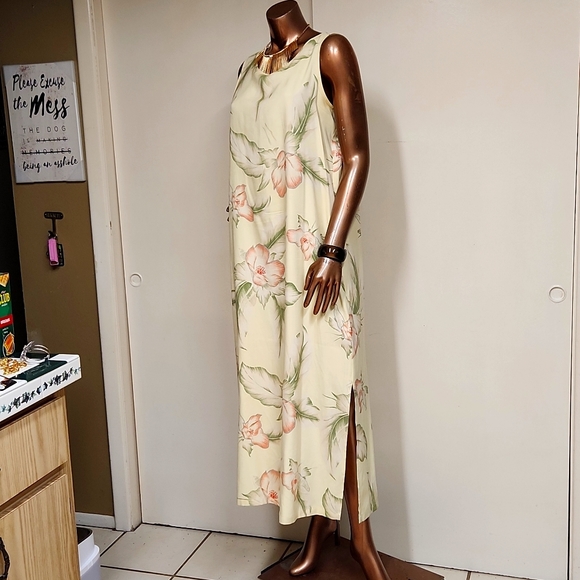 Bamboo Traders Resortwear Silk Maxi Dress - Picture 2 of 6